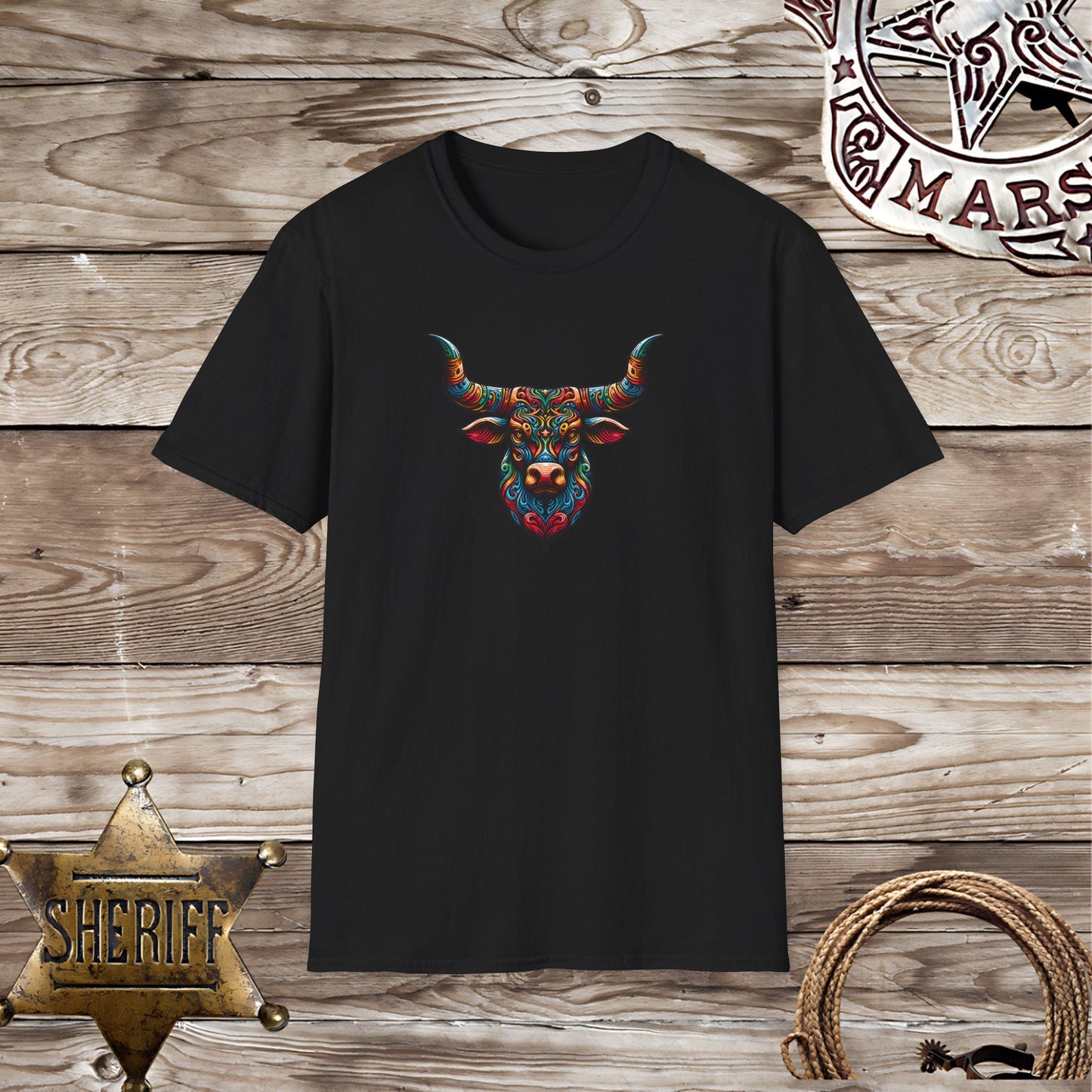 Softstyle Unisex T-Shirt: Psychedelic Steer Head