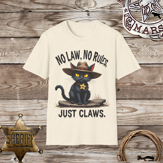 No Law, Just Claws Cat-T-Shirt