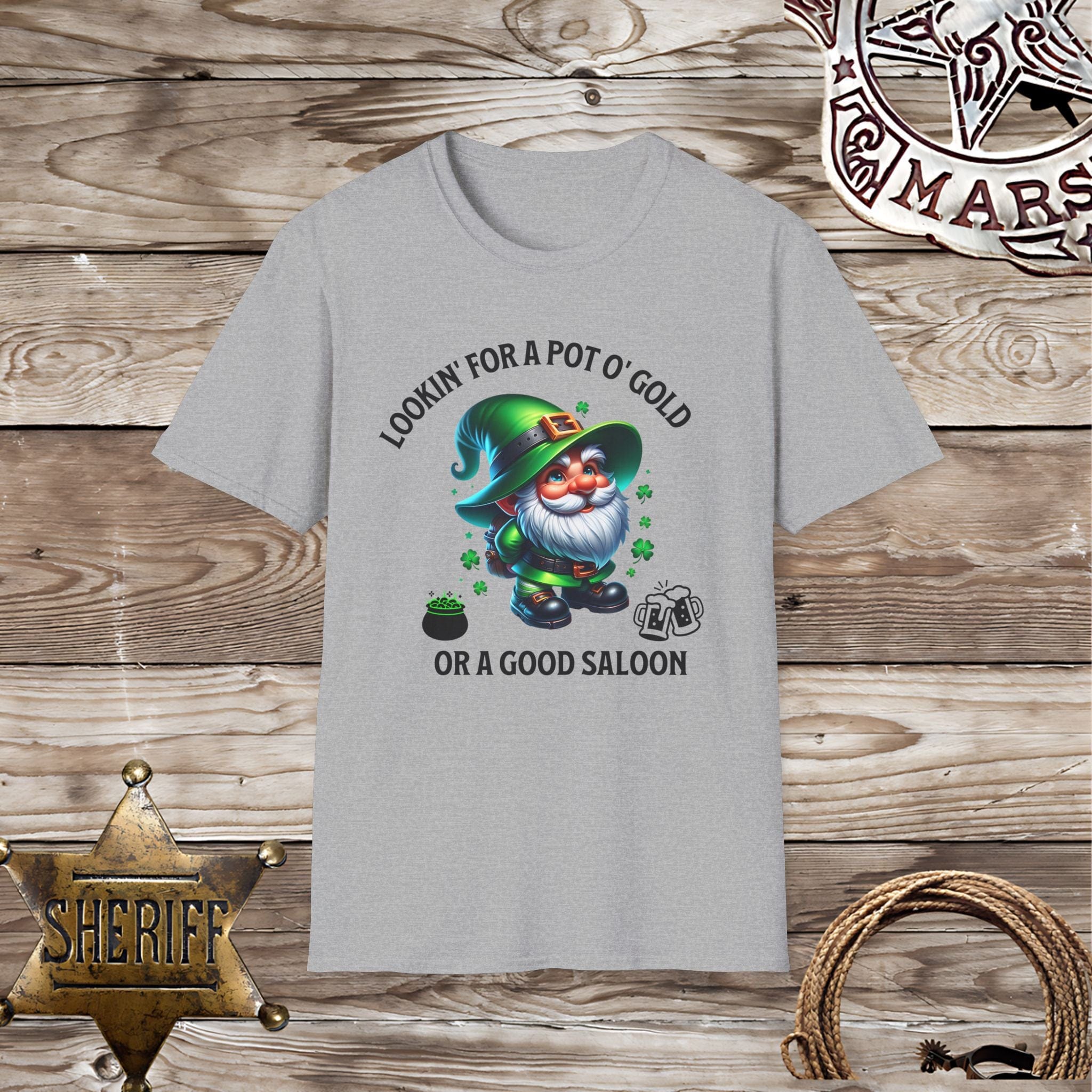 'Lookin' for a Pot O' Gold'-T-Shirt